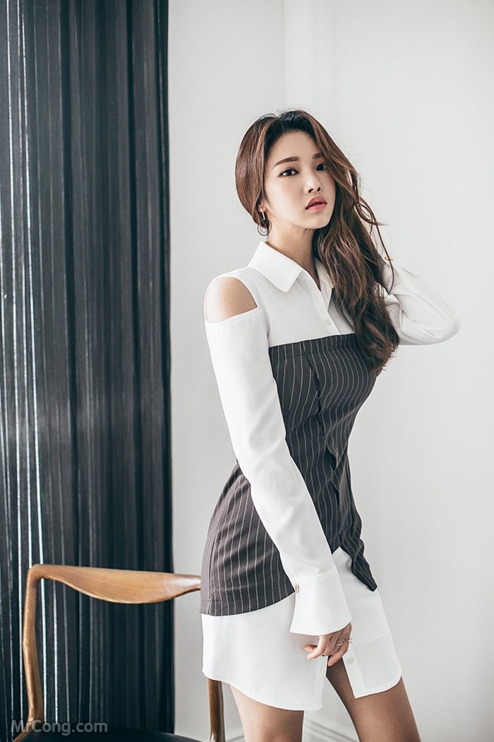 Model Park Jung Yoon in the November 2016 fashion photo series (514 photos) photo 21-1