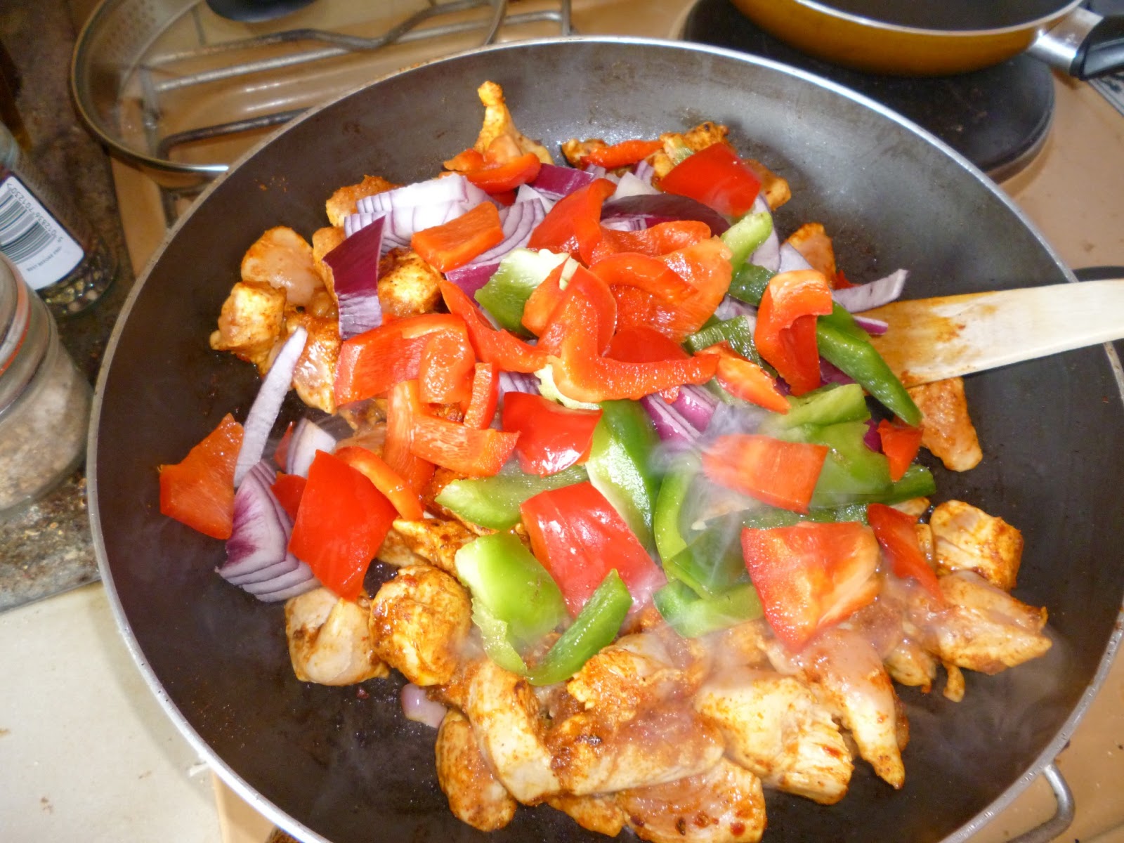 Madhouse Family Reviews The Perfect (Mexican BBQ) Fajita Kit review