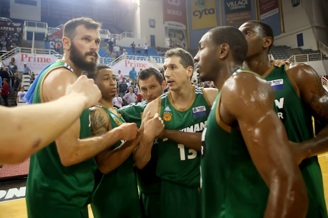 "Σκούπισε" και περιμένει!