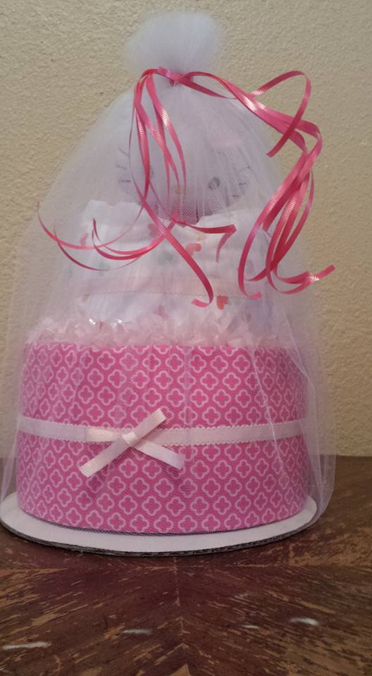 hello kitty diaper cake
