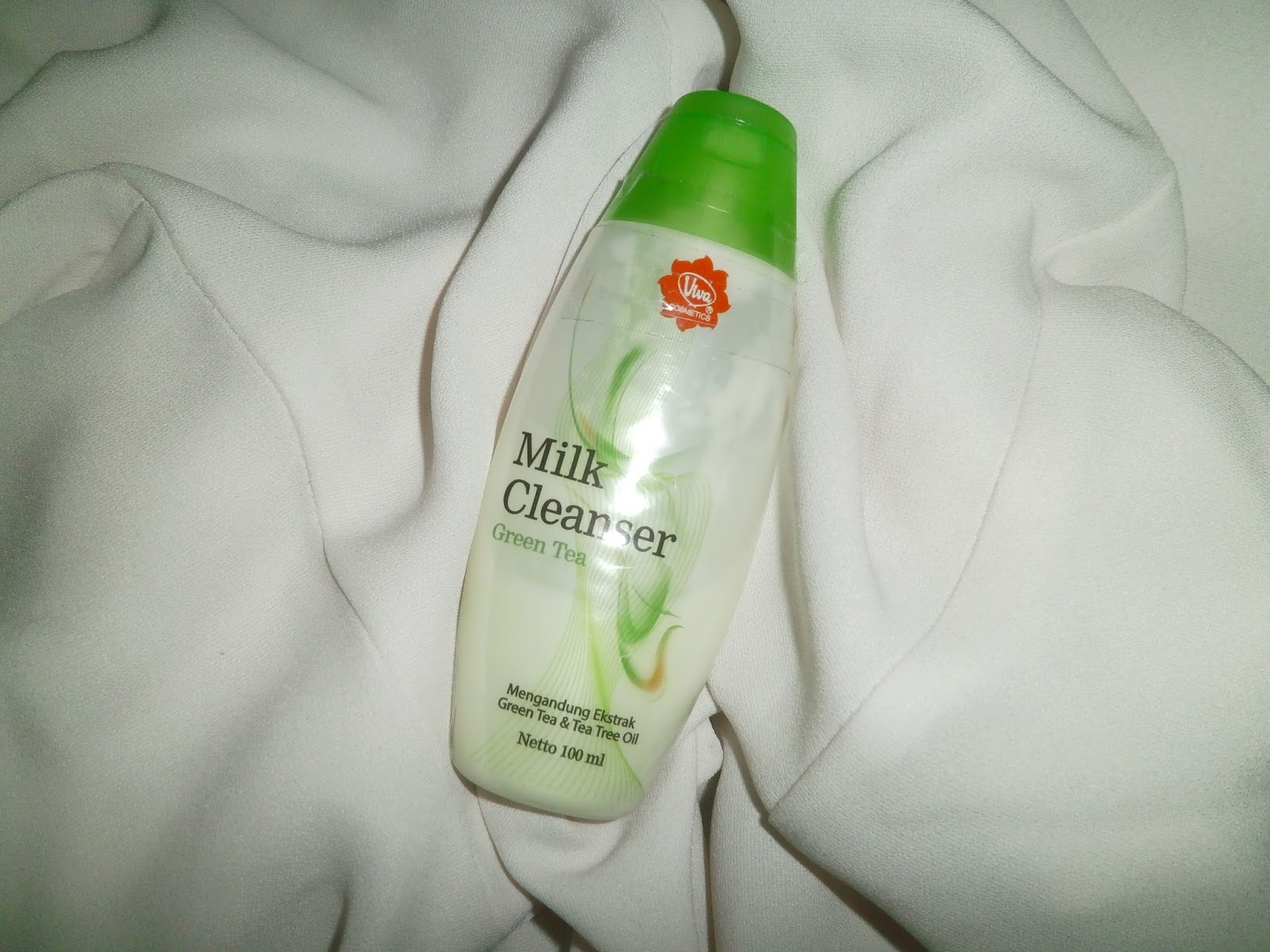 Review Variant Viva Cleanser ( Viva Milk Cleanser Green Tea dan Viva Face Tonic Green Tea