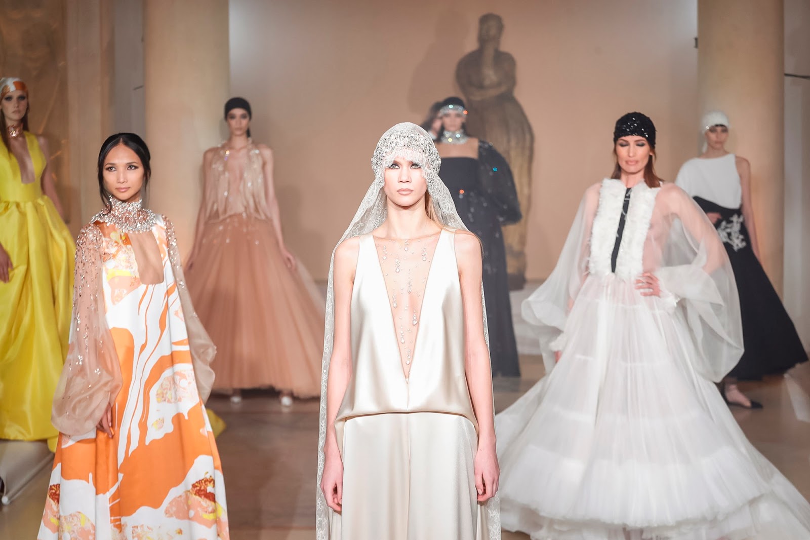 Runway Finale by Couture Spring-Summer 2019 PFW | Cool Chic Style Fashion