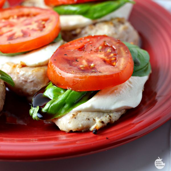 Easy Grilled Caprese Chicken | by Renee's Kitchen Adventures - Easy, healthy recipe for chicken breasts that uses some of summer's fresh harvest, fresh tomatoes, basil and mozzarella cheese! YUM! 