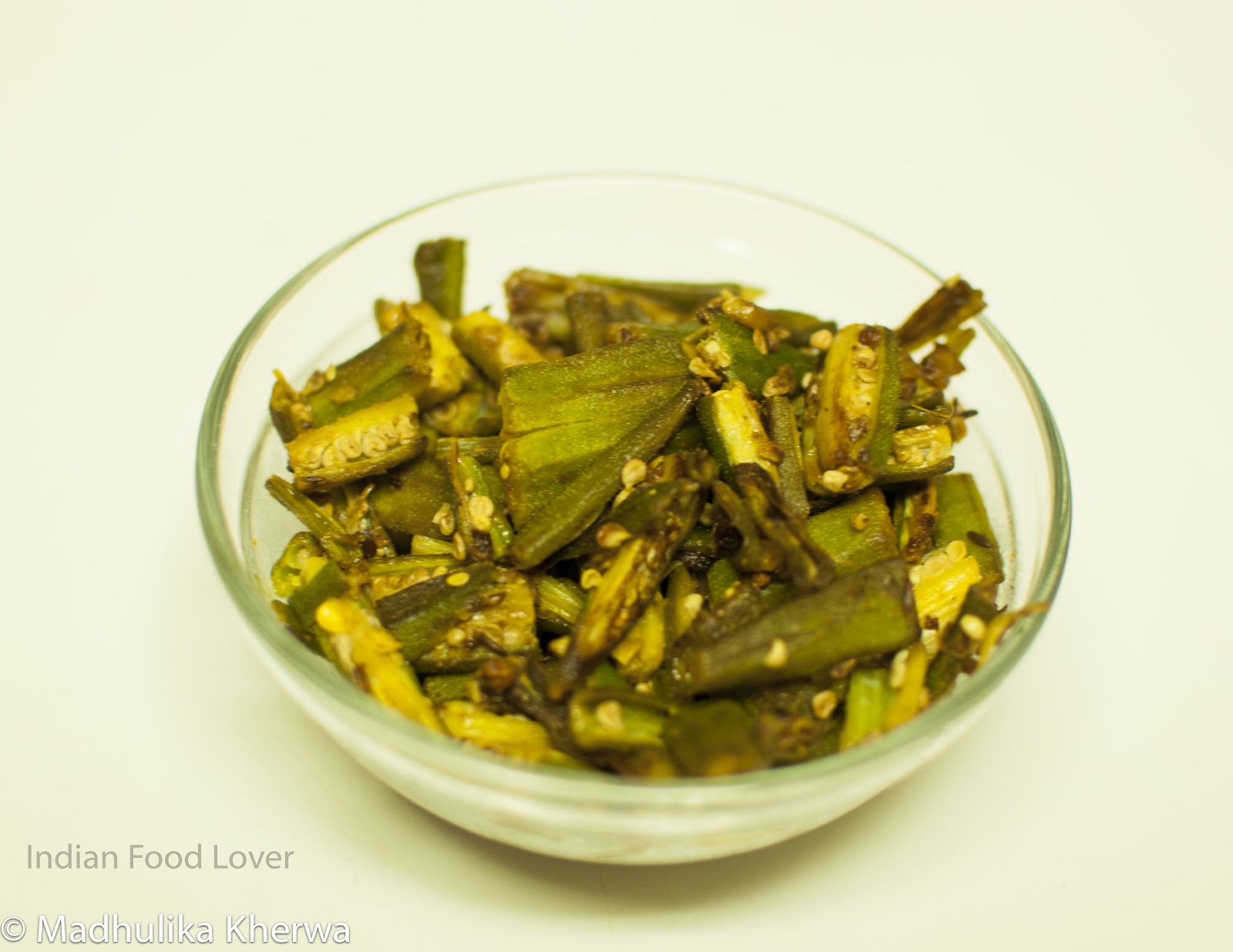Indian Food Lovers Ladyfinger Dry Curry / Bhindi ki Sabji