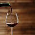 Κρυολόγημα: Πώς βοηθά στην αντιμετώπιση ένα ποτήρι... κόκκινο κρασί