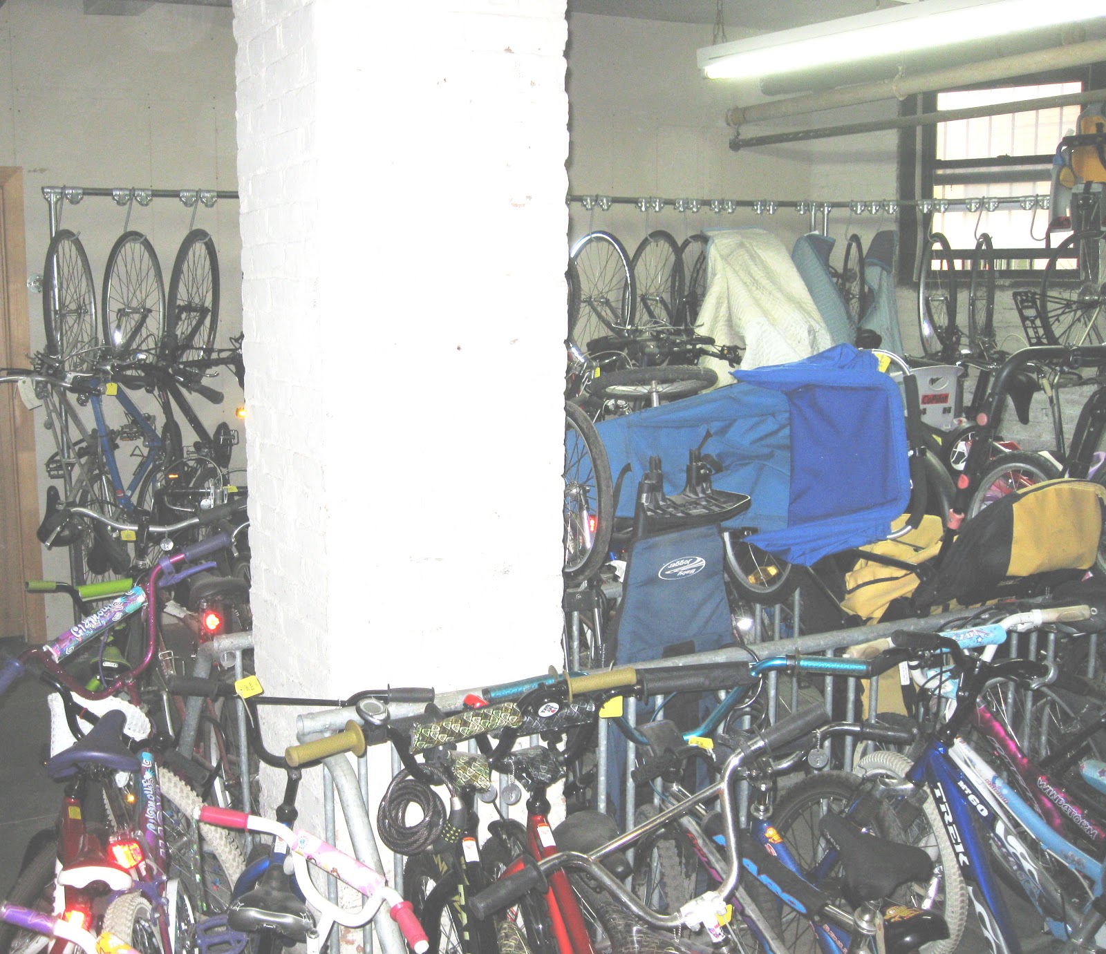 NYC BIKE STORAGE. HOW TO DESIGN BIKE STORAGE ROOMS IN NYC Red Hook