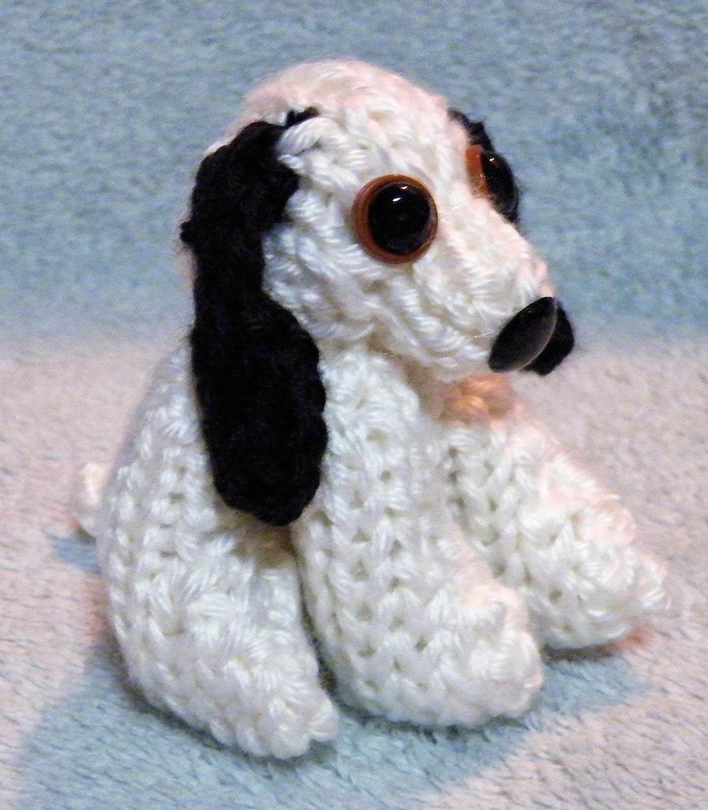 The Loom Muse Loom Knit a Mini Dog