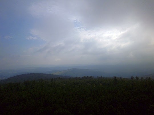 Panorama z wieży widokowej na Wielkiej Sowie.