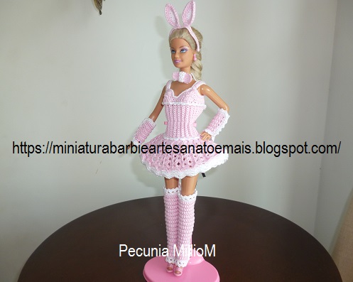 Feliz Páscoa! Com Barbie Coelhinha da Páscoa Por Pecunia MillioM 2