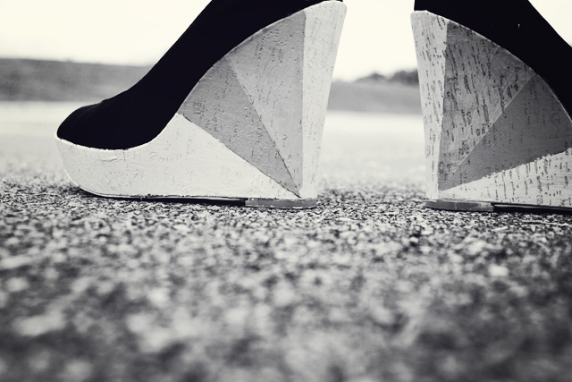 colorblock wedges