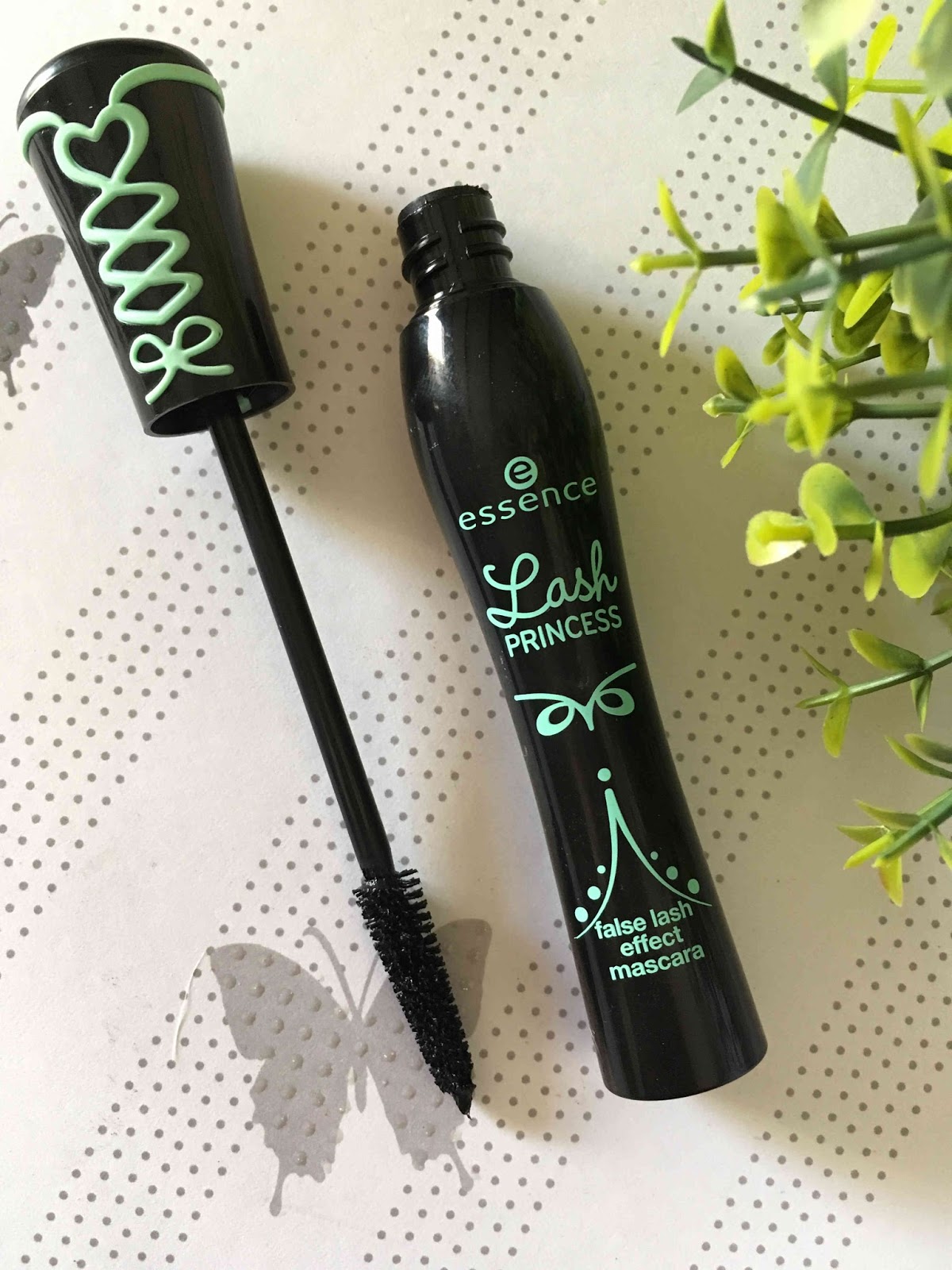 essence mascara dischem