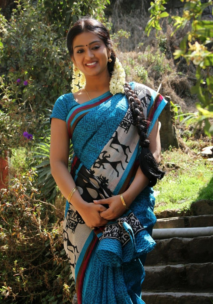 Tamil Actress Varsha Ashwathi Beautiful Stills In Saree Cine Gallery 