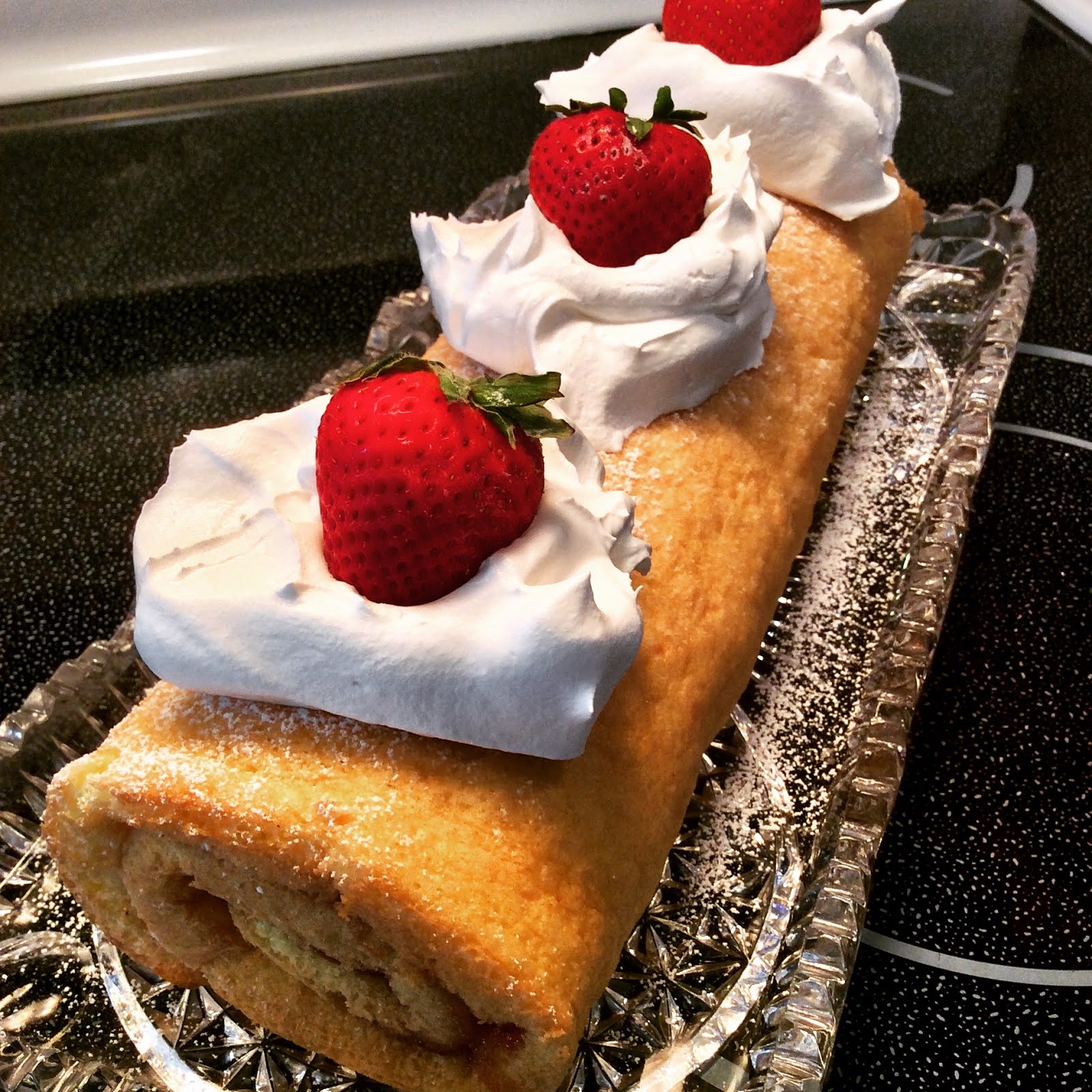 Jelly Roll Cake Women in the Word