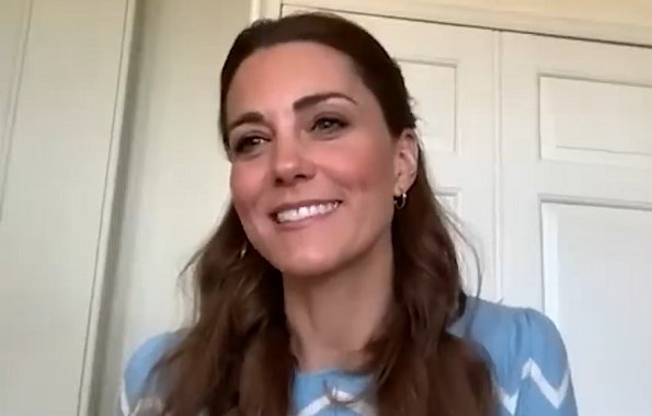 Kate Middleton wore a new blue and white chevron knit top by Tabitha Webb. The  Duchess wore her Boden Aurora blue print dress