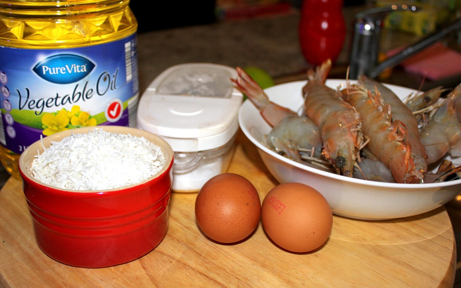 Cookie Queen Kitsch'n Coconut Prawns with a Pineapple Relish A