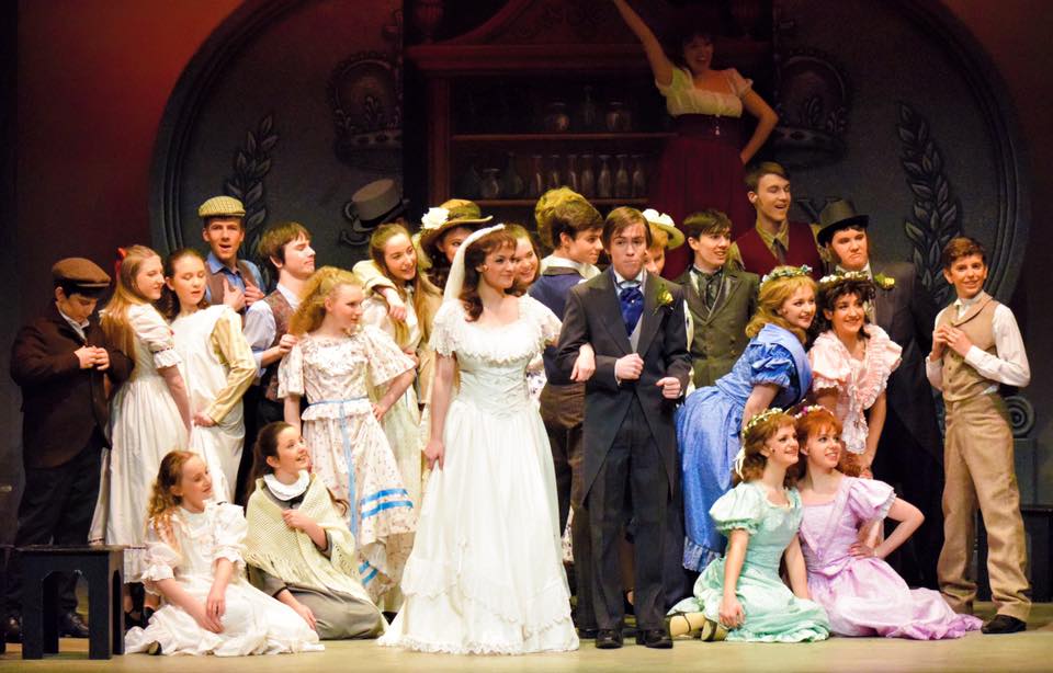 MICHAEL GRAY'S ARTS BLOG HALF A SIXPENCE