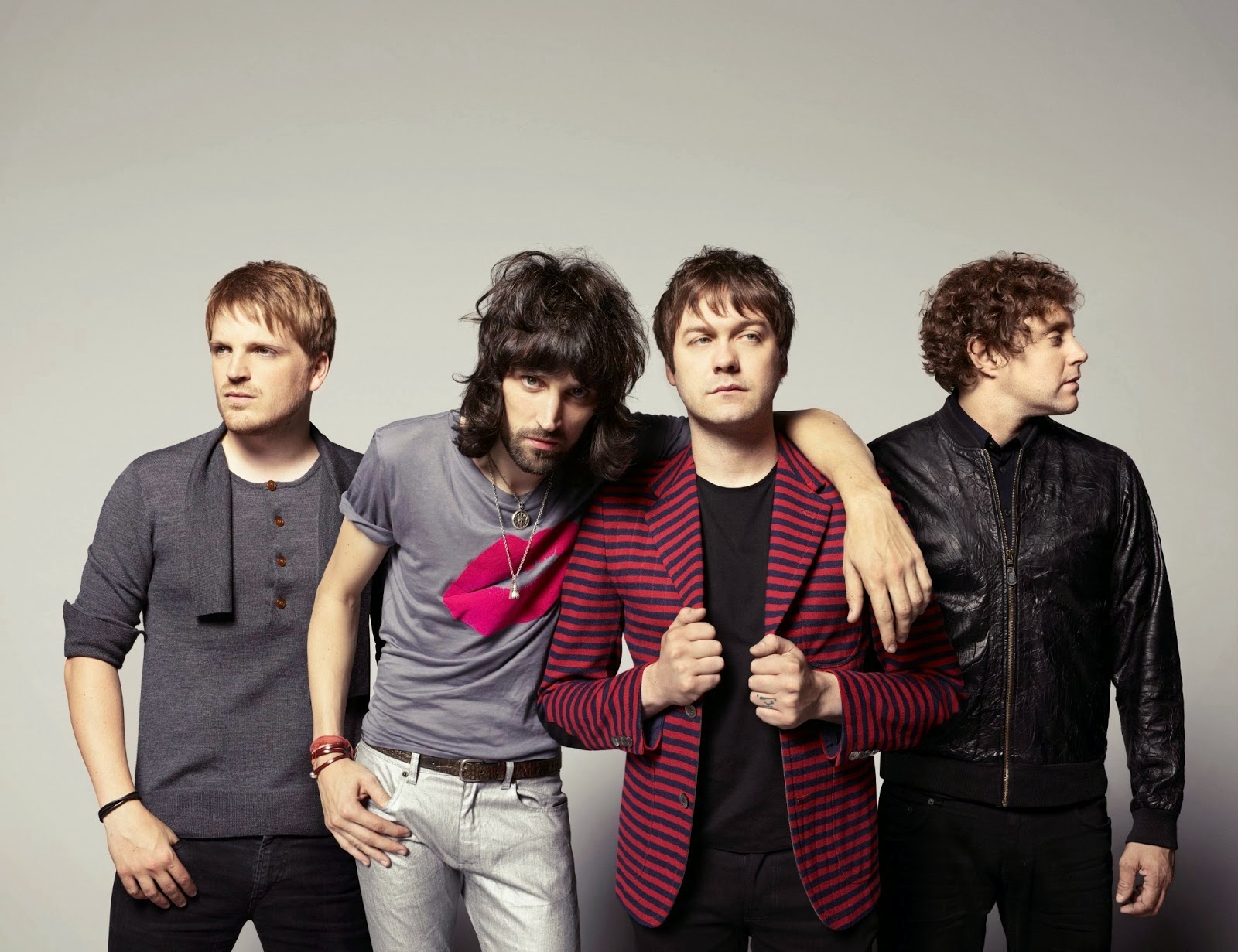 La banda Kasabian, alcanza el número 1 en ventas en Inglaterra con su "48:13"