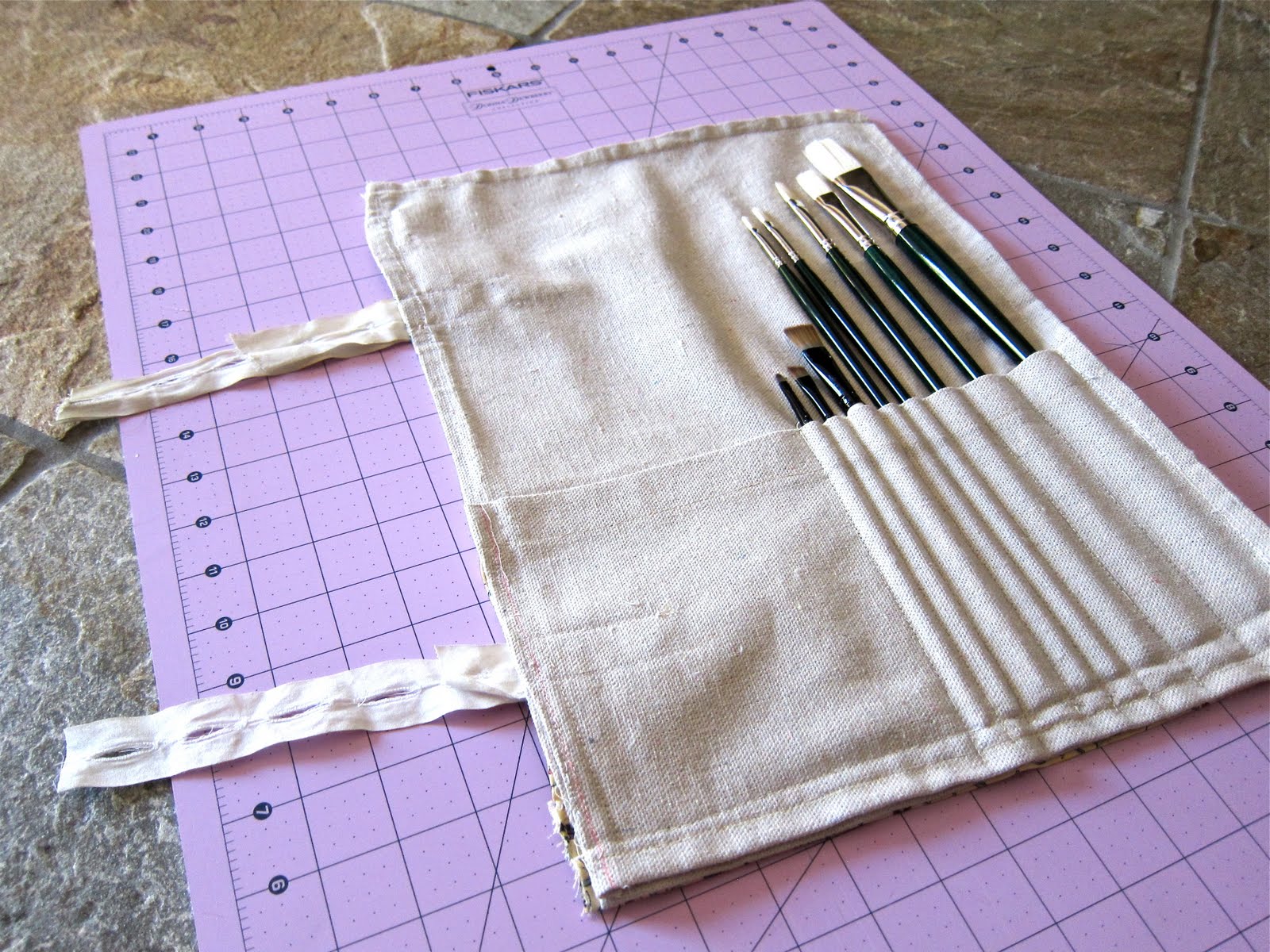 Saleena Tutorial How to make a brush bag