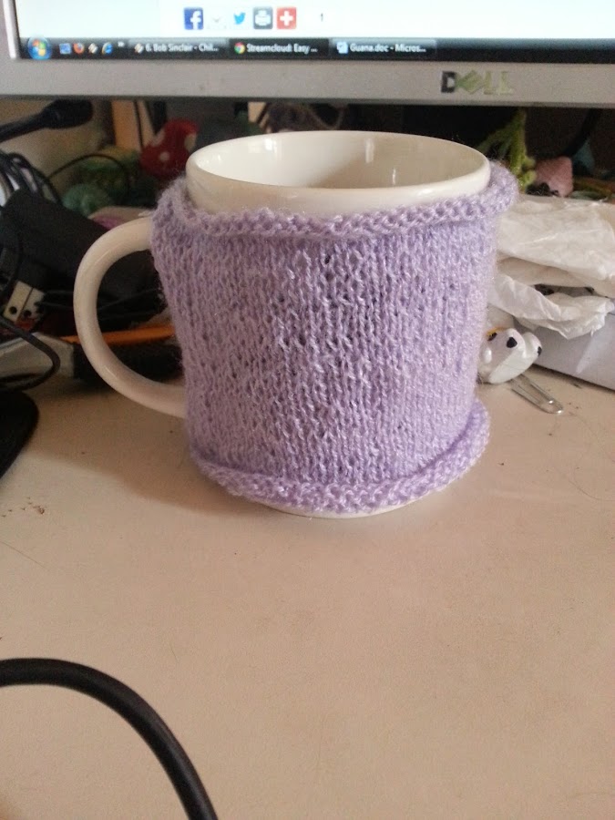 20121114 122141 Fundas para Tazas: 5 DIY para Redecorarlas