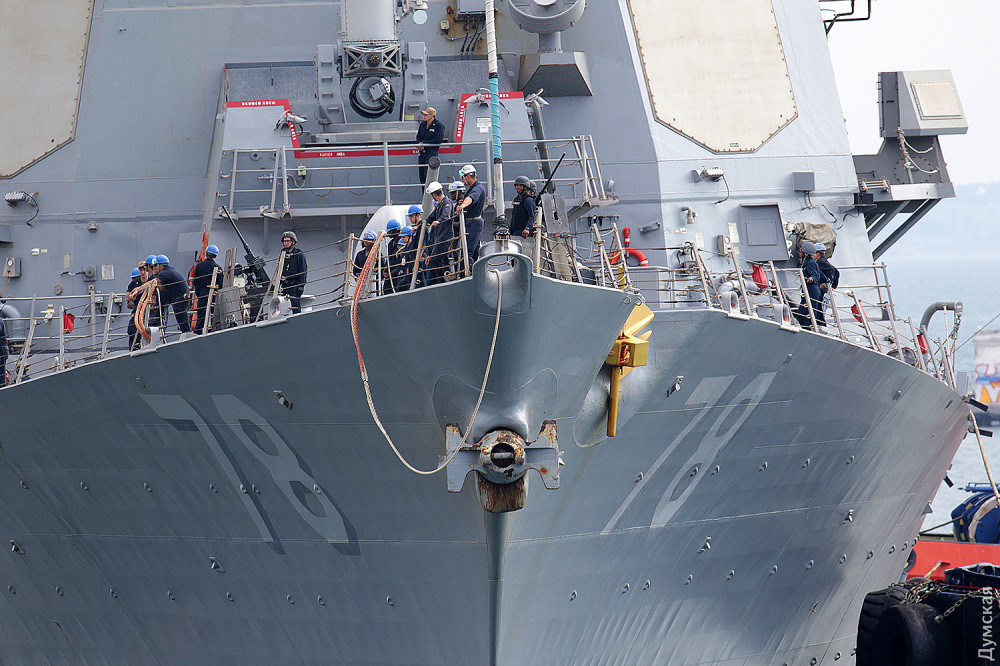 Американський ракетний есмінець USS Porter прибув до Одеси