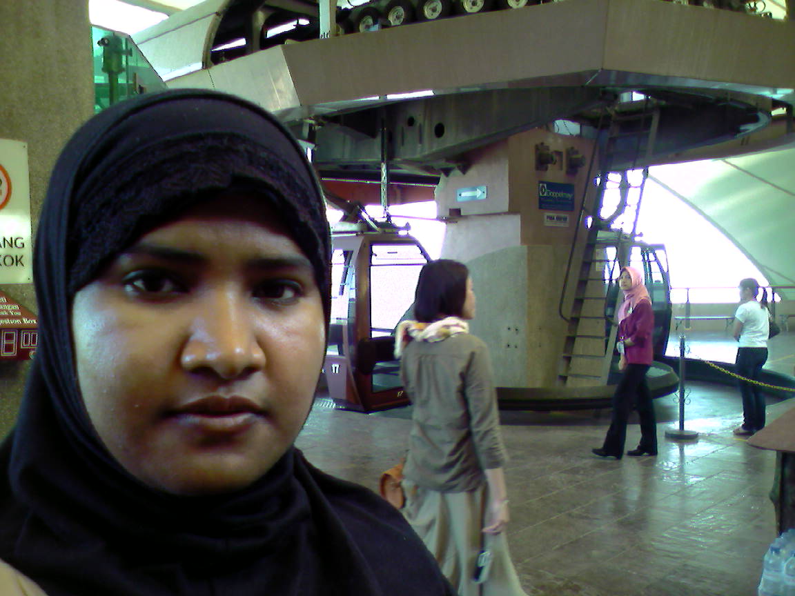 shahanaus Malaysia Cable car
