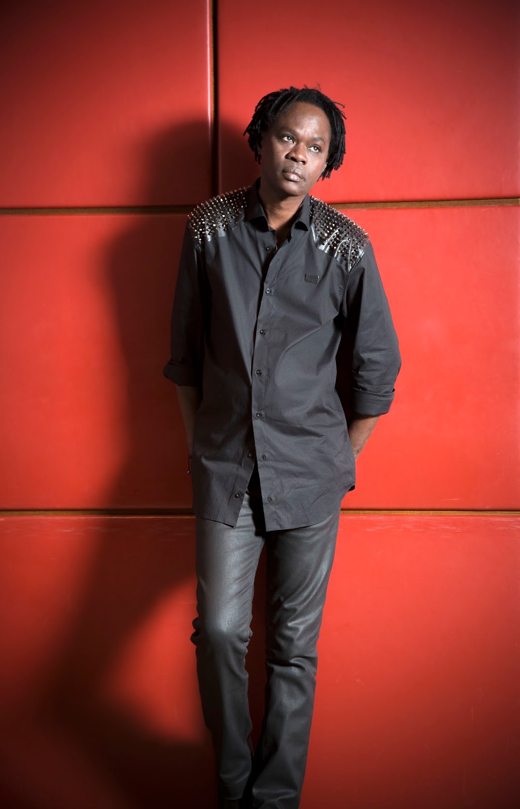 ElectroAfrica Baaba Maal's new album The Traveller out now! (Palm