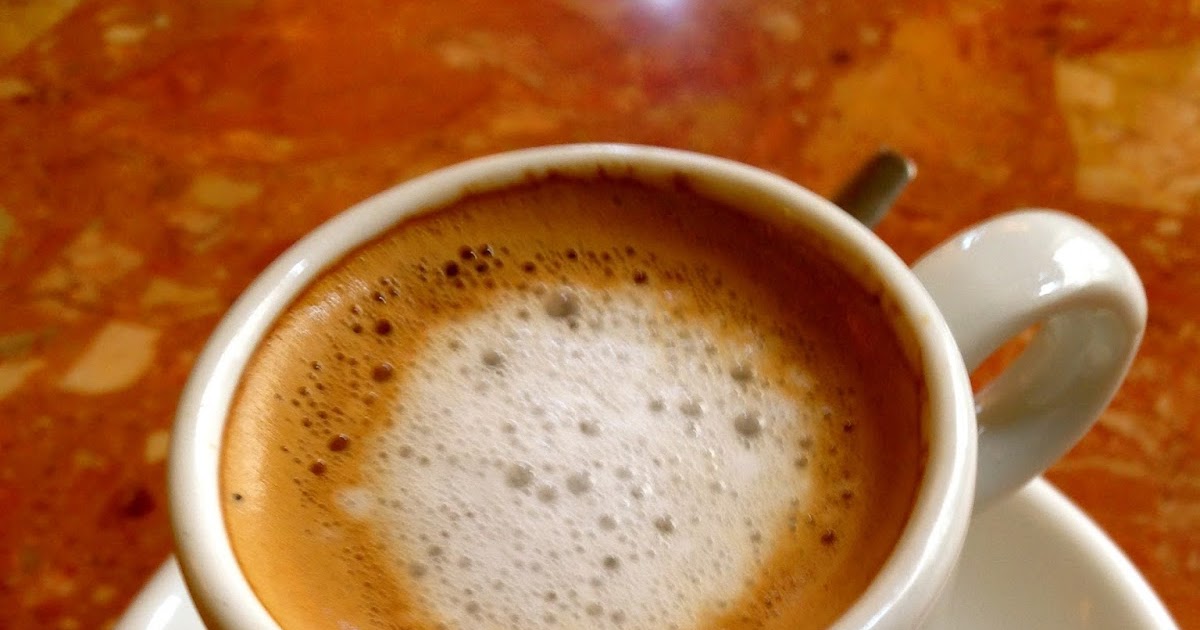 Focus On Paris Un café noisette