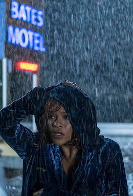 Rihanna in Bates Motel Season 5 (5)