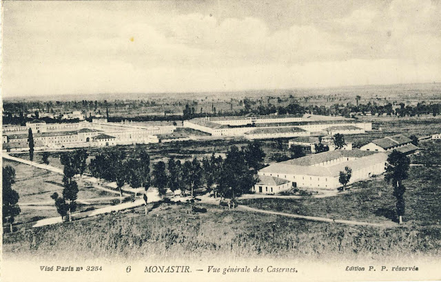 View toward the barracks in 1917 from Tumbe Cafe. Part of the roof of the Red  Barrack no longer exist.