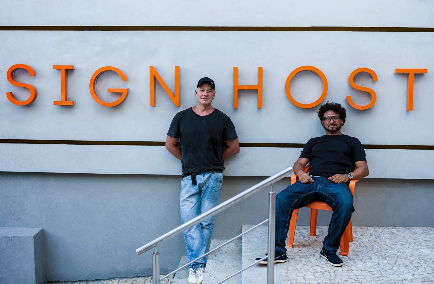 BAHIA INFORMATIVA : F DESIGN HOSTEL ELEITO MELHOR ALBERGUE DO NO PELO GUIA  4 RODAS