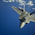 Οι απίστευτοι ελιγμοί του F-22 που σαρώνουν στο διαδίκτυο - ΒΙΝΤΕΟ