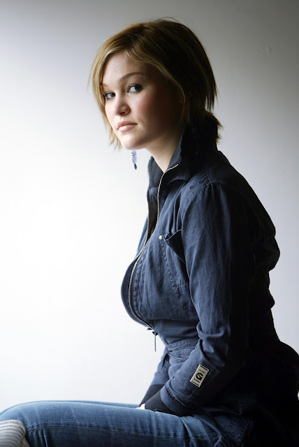 Julia Stiles