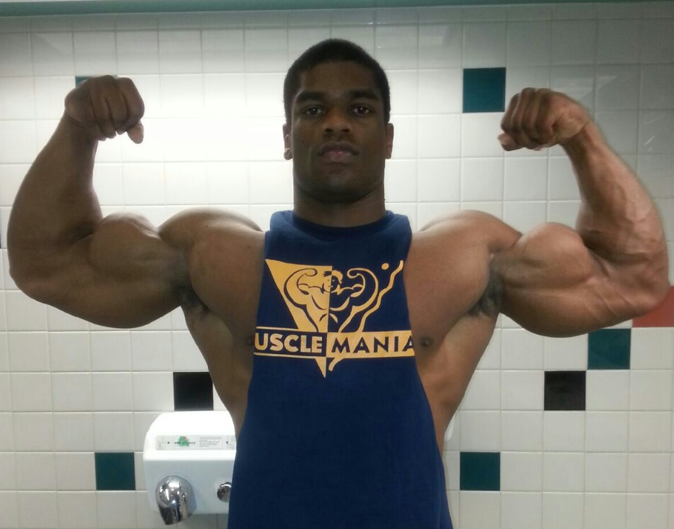 Daily Bodybuilding Motivation 22 Year Old Donte Franklin 6 Ft 215 daily-bodybuilding-motivation-22-year-old-donte-franklin-6-ft-215