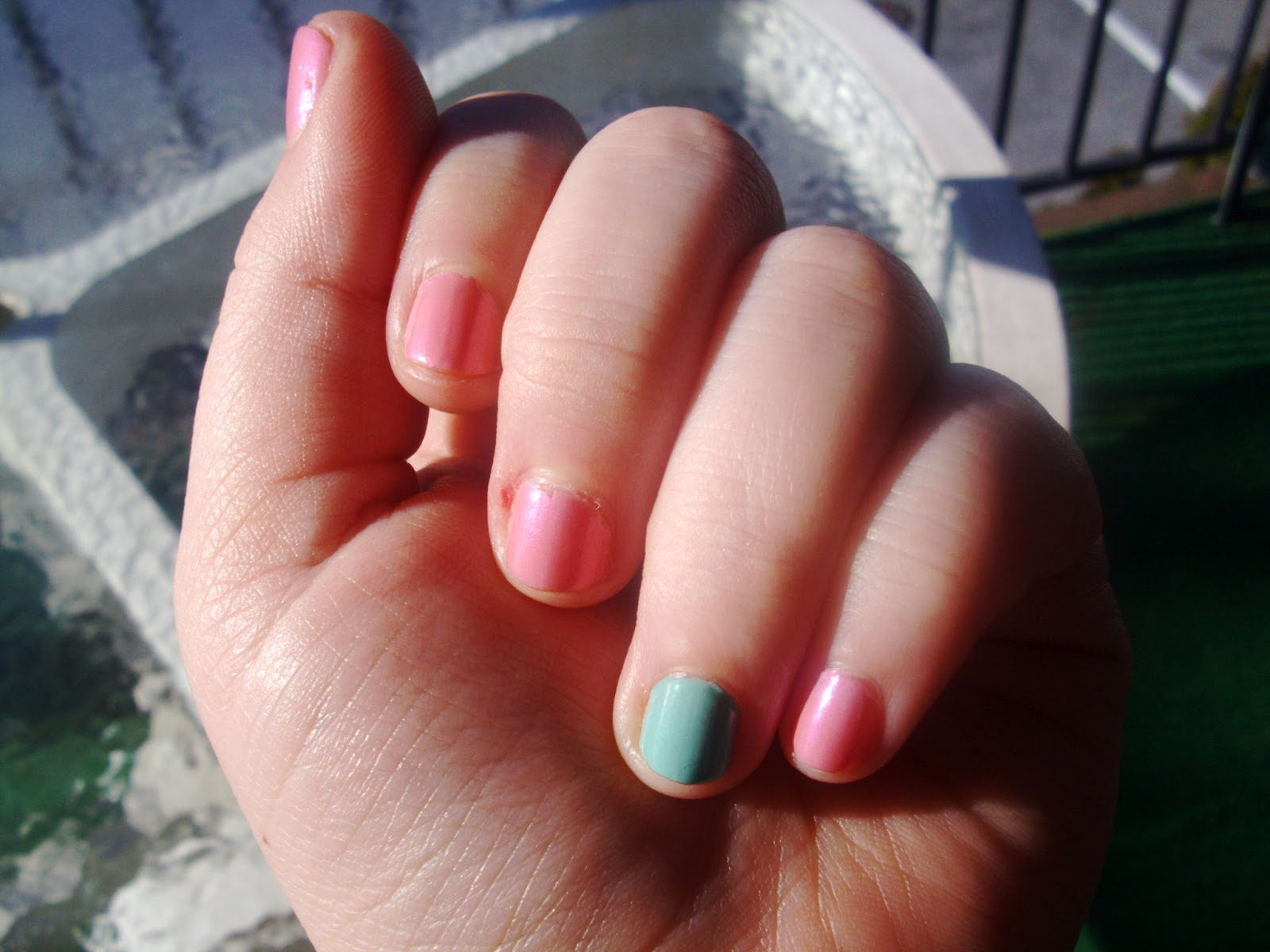 Sincerely, Sara | Style & Books: Spring Nails