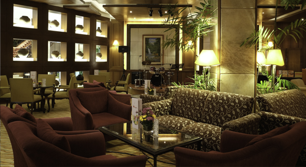 Marco Polo Plaza Cebu lobby lounge