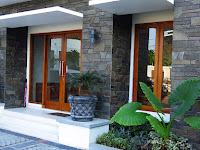 Model desain teras rumah minimalis dengan batu alam sederhana Model desain teras rumah minimalis dengan batu alam sederhana