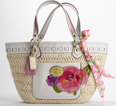 Brand Space: Coach Outlet Summer Collection