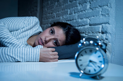 Anything in excess is bad, but so is deprivation. Lack of sleep is known to many as a major health risk. Sleep deprivation has both short term and long term effect on our body, from weight loss or gain to weakened immune system. Experts recommend 7 to 9 hours of uninterrupted sleep at night for the human body to recover from a tiresome day and restore its chemical balance. Less than these increases the risk of early death by at least 12 percent, experts say. Sleep deprivation will make you tired, cranky and irritable. There’s a big chance of losing focus, concentration and balance that could lead to accidents.  The most common sign of sleep deprivation are sleepiness, daytime fatigue and yawning. People deprived of enough sleep is prone to physical, mental, emotional and psychological risks. Long-term sleep deprivation increases your risk to chronic illnesses like diabetes and heart disease; as well as cardiovascular diseases like heart attack and stroke. It also affect growth hormone production especially in children and adolescents. Here’s some tips on how to improve your sleeping habit at night: Establish a routine sleeping time and stick to it. Experts say changing your sleep time frequently confuses your body’s bological clock. Follow the schedule even on weekends and holidays, Maintain a relaxing bedtime environment that would prepare your mind and body for sleep. You can dod this by taking a warm bath, listening to relaxing music, reading a book or other light activities that will wind you down and signals your body that it’s about time to aly on your bed. Keep your gadgets off your bed. Experts at the National Sleep Foundation said the presence of your electronice devices in bed or within arm’s reach make it harder to fall asleep. The bed should only be associated with sleep or sex. Activities other than these may tend to make your mind calm and drift off. Avoid working, eating or even watching television on bed. Another thing to avoid is a heated discussion or argument while you are about to sleep; you won’t have a good night, certainly. Avoid drinking caffeine, alcoholic or wine as these drinks can break your ability to fall asleep. Instead, try a hot herbal tea or milk or something that would give a calming effect. Take note that drinking too much liquid at night would result in frequent trips to the bathroom which will interrupt your sleep. Finally, if sleeping becomes a struggle despite different attempt to overcome its deprivation, it is best to see a professional health expert. There might be some underlying conditions why you can’t get enough sleep at night.