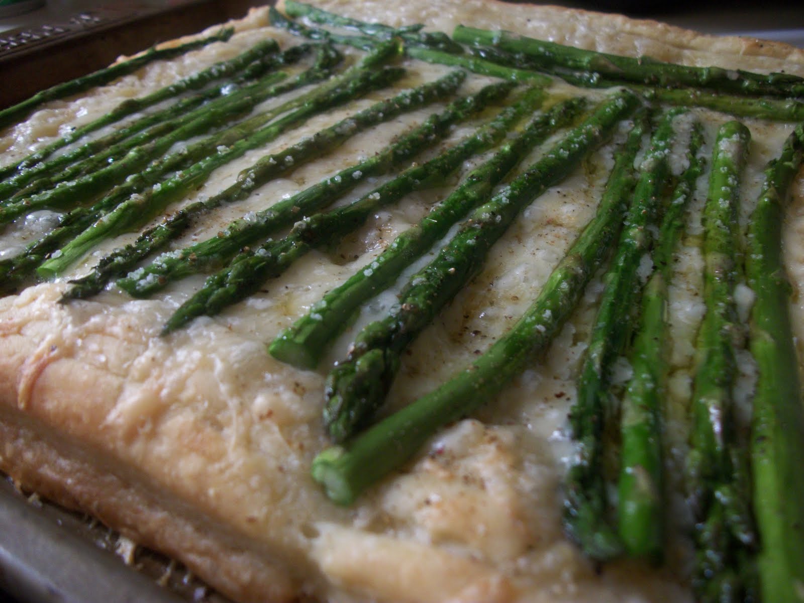 yum. Asparagus & Gruyere Tart