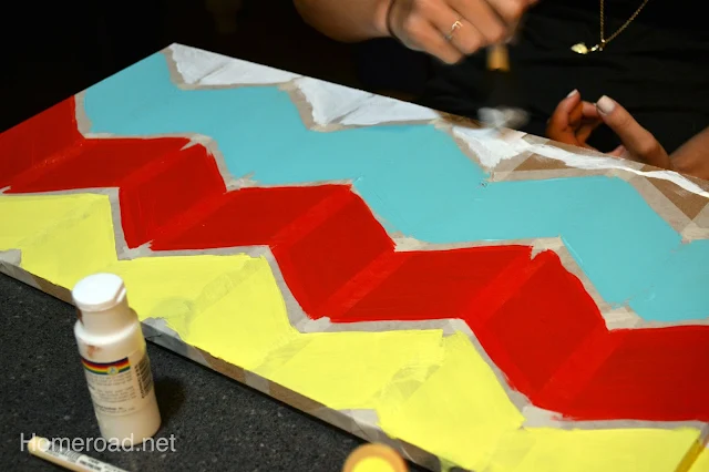 How to Paint a DIY Chevron Pattern, Homeroad.net