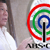 Pres. Duterte binanatan ang ABS-CBN at nagbanta sa kanilan prankisa: “Hindi ko palusutin. Magnanakaw kayo, estapador"