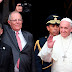 La corrupción, fenómeno que lo infecta todo: Papa Francisco