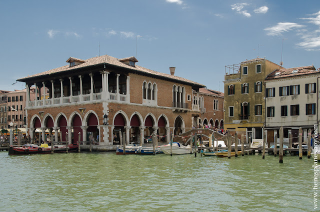 Mercado de Rialto Venecia Italia visitar