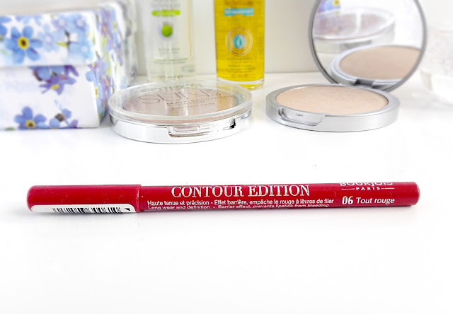 bourjois contour edition lip liner toute rouge review makeup beauty blog