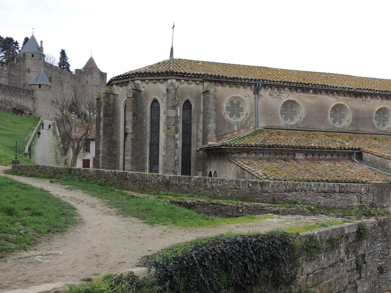 Pueblos y pueblos medievales!! Alucinantes - Blogs de Francia - CARCASSONNE, FRANCIA (8)