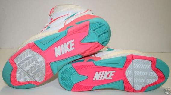 nike air solo flight 1990