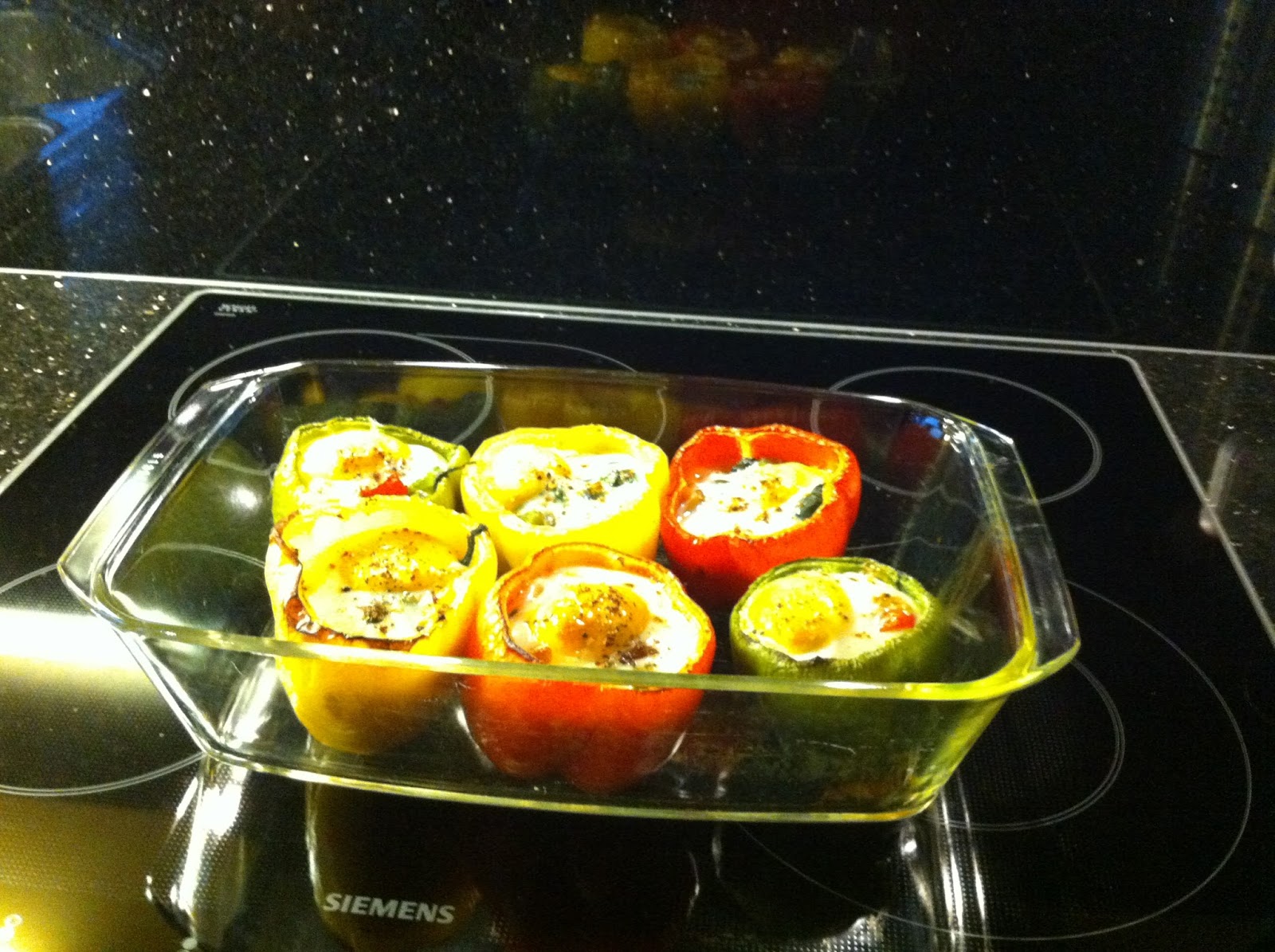 Wessels Küchenwelt: Paprika gefüllt mit Spinat und Ei