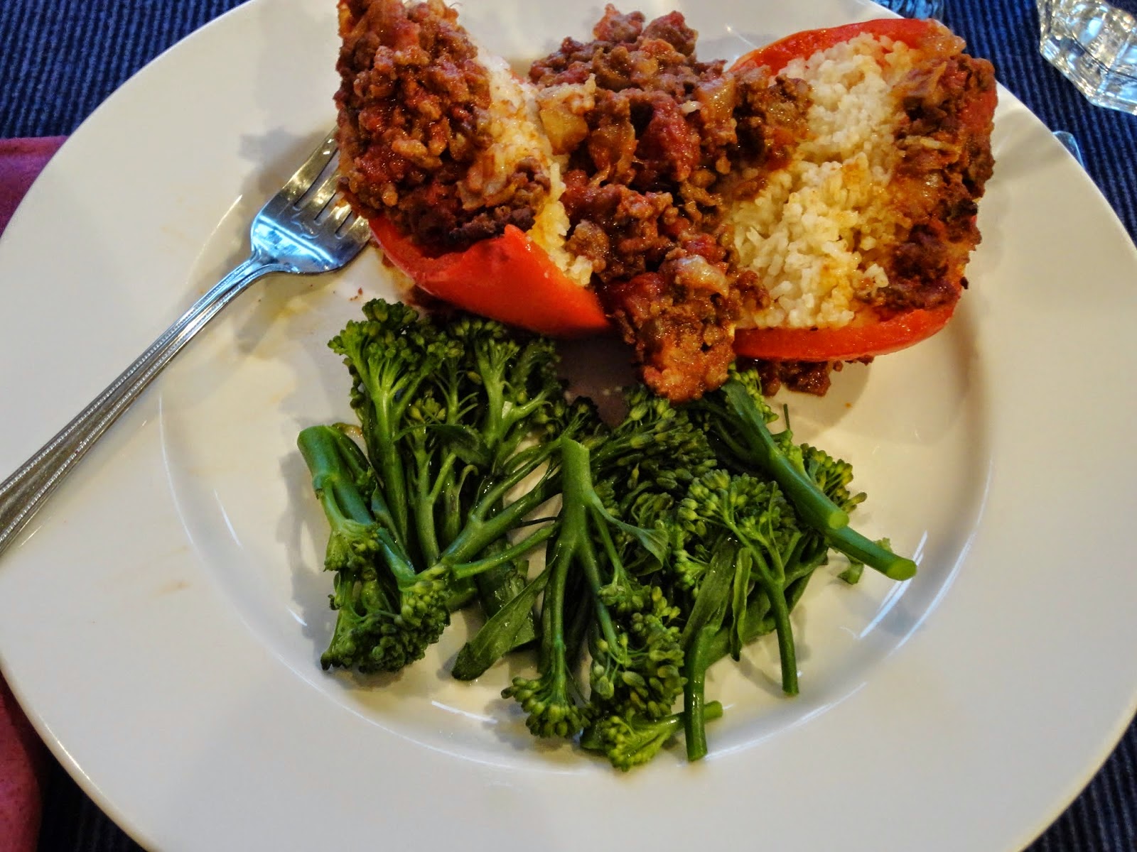 http://whoeverhasthemostfabric.blogspot.com/2014/04/family-supper-stuffed-peppers-with.html