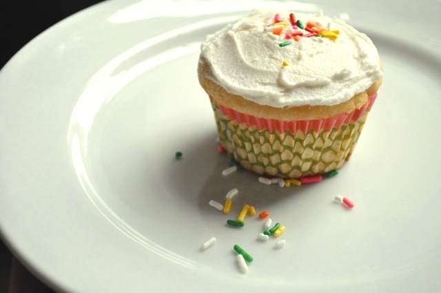 How To Spruce Up White Cake Mix How To Spruce Up White Cake Mix