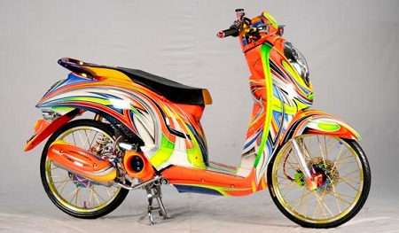 Honda scoopy terbaru 2018 Modifikasi Honda scoopy airbush